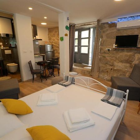 Studio Apartman Fondo 斯普利特 外观 照片