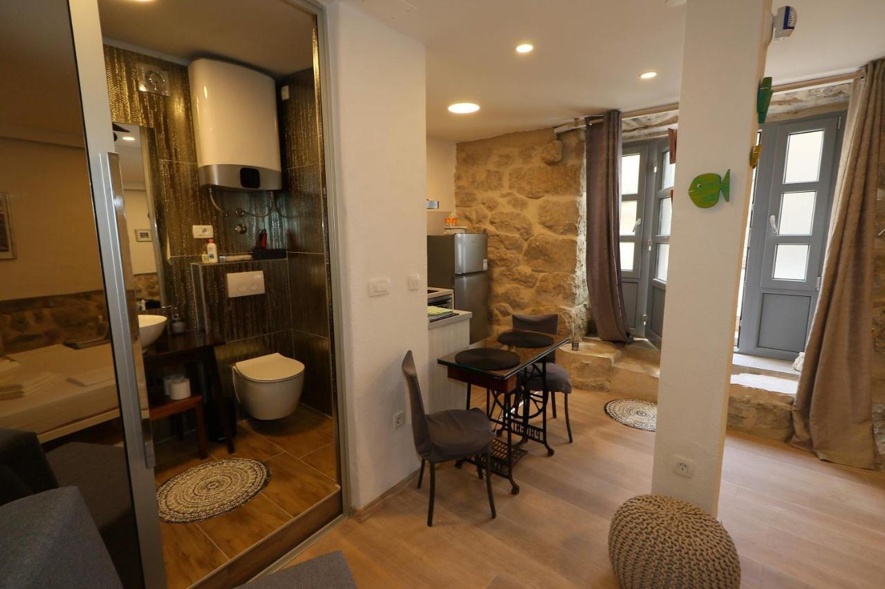 Studio Apartman Fondo 斯普利特 外观 照片
